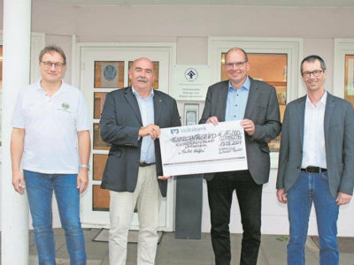 Lions Club Lübecker Bucht spendete 15.000 Euro an den Kinderschutzbund